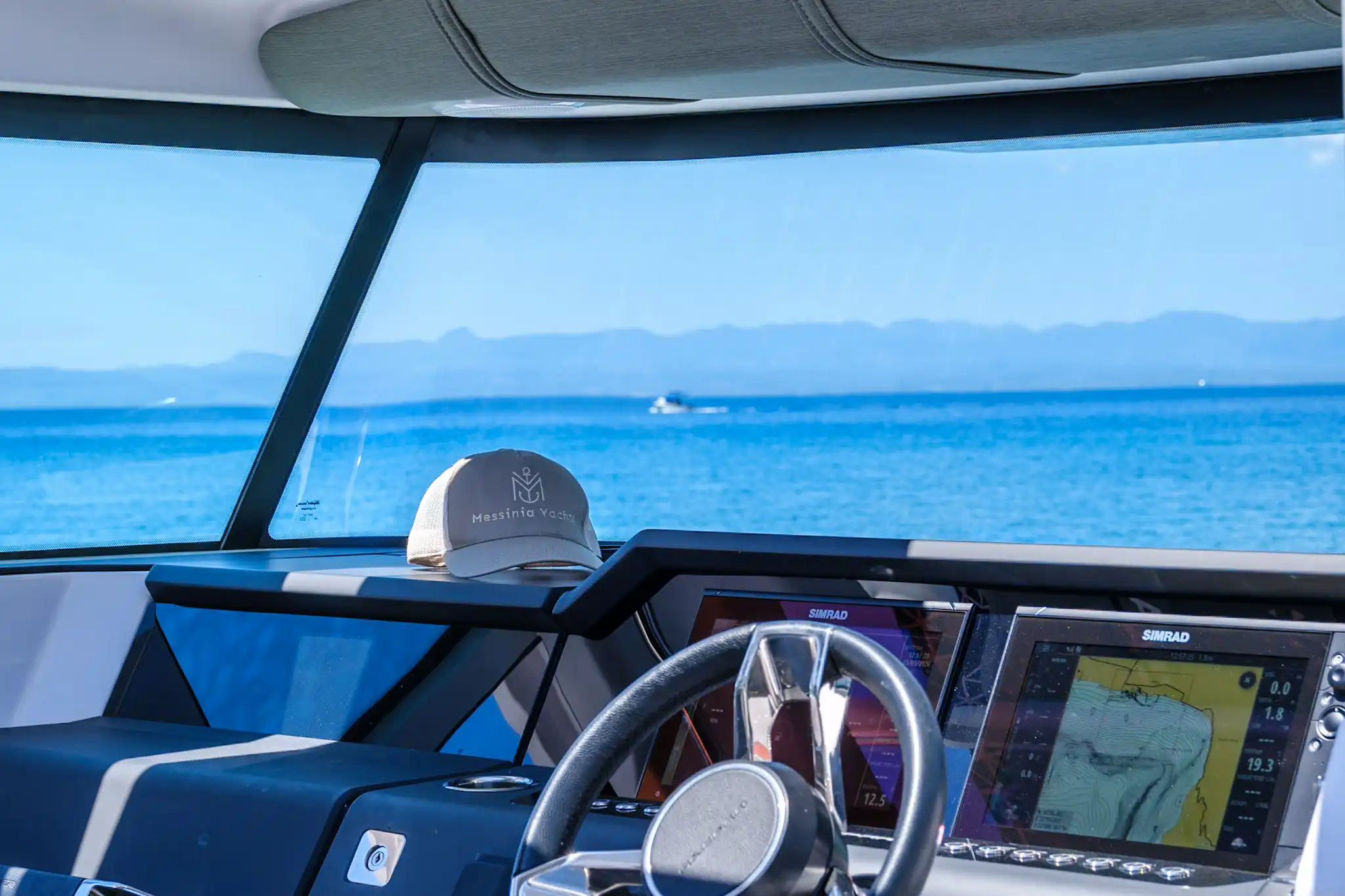 AMA Motor Boat